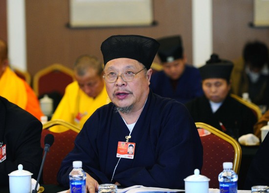 图文刘怀元委员在宗教界别小组讨论会发言