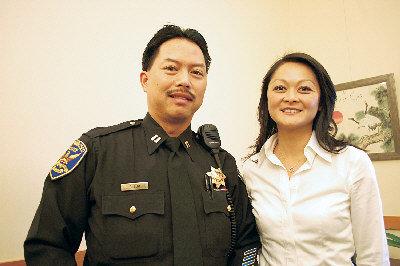 美国旧金山市日落区诞生首位华裔警察分局长(图)