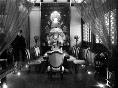 古建筑内部图片。北京市文物局称，经调查，确认嵩祝寺、智珠寺内部分范围被用作餐饮场所。北京市文物局供图