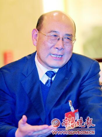 泰安市委书记李洪峰文/本报记者 刘志浩 片/本报记者 郭建政泰安位于