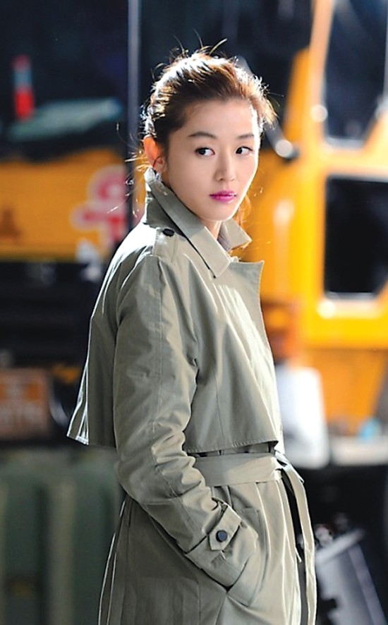 "性侵案"后《清潭洞爱丽丝》热播 朴施厚期待和梁朝伟合作