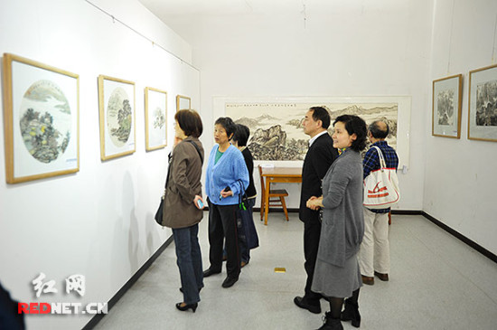 毛国保李湘君马溆阳中国画展在长沙开幕(图)