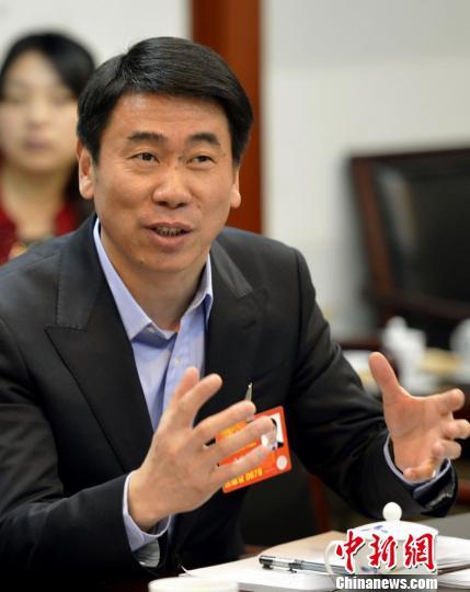 人大代表王利平呼吁推进"诚信"体系建设 李凌 摄中新网北京3月10日电