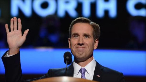 副总统拜登儿子:正值壮年身体抱恙奥巴马为女儿的学业烦恼,作为现任副