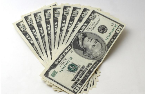 四分之一美国人的头号压力是什么?一个字:钱