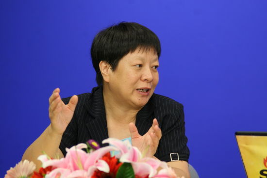 心理师解读如何调节情绪预防心理中暑