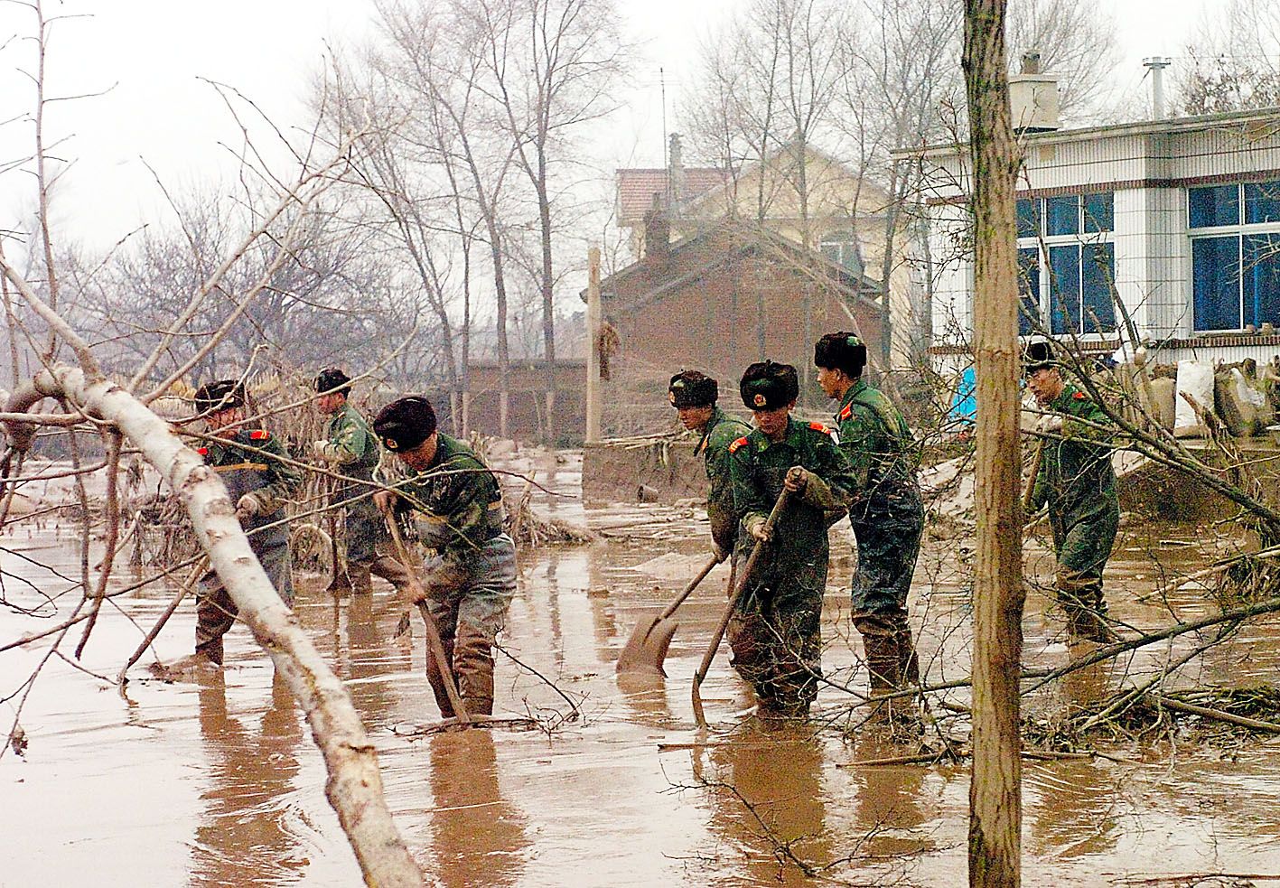 辽宁海城尾矿坝发生垮塌事故