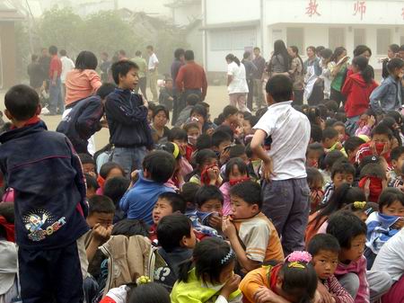 他们的孩子一个也没少——北川刘汉希望小学抗灾自救纪实