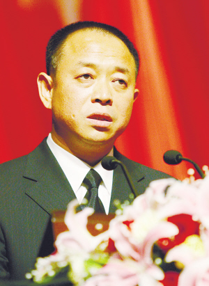 经大忠北川县县委副书记,县长真情宣言▲▲"政府要求,所有群众撤向