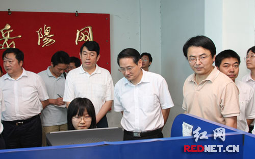 红网9月9日讯(通讯员 方月平 黄晶晶)9月9日上午,岳阳市委书记易炼红