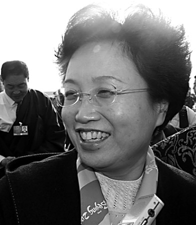 作为全国唯一的女省长,全国人大代表,青海省省长宋秀岩的身影一出现在