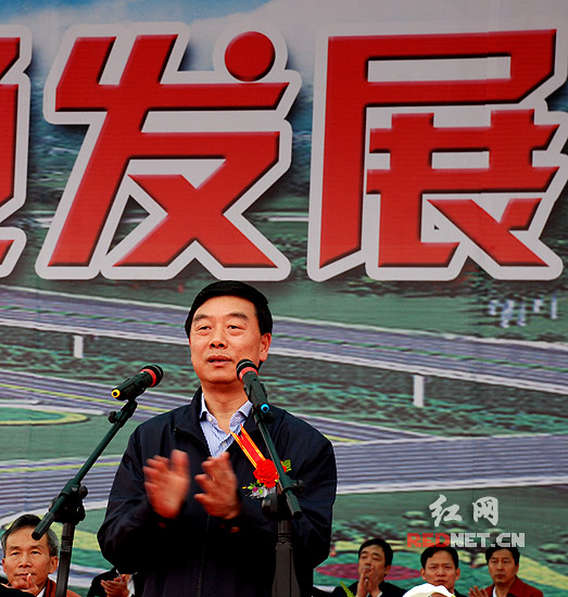 【首发】京港澳高速长沙绕城东段和长沙连接线开工