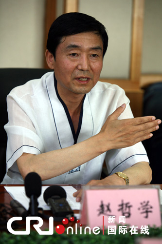 延吉市市长身着朝鲜族民族传统服装接受cri中外记者边境行采访团专访