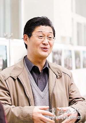 资料图:忠县县委书记朱晞颜 来源:重庆晚报一部反映库区人民生活与