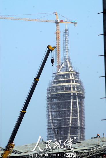 海口千年塔开始拆除 曾载入世界吉尼斯纪录