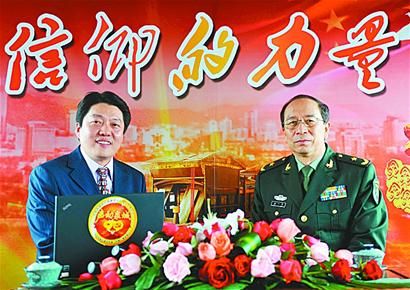 少将金一南来济讲党史