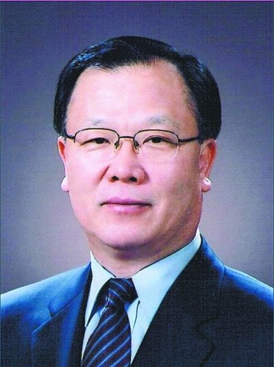 据中国日报消息 韩国前农业部长,现任顺天大学校长任祥奎当地时间6月