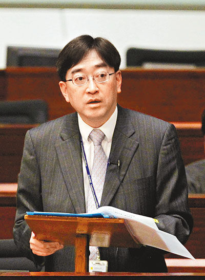 港官方与奶粉商达共识 免费热线保香港奶粉供应