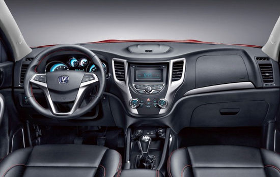 长安cs35自动档车型到店开售长沙少量现车供应