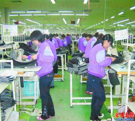 李哥庄劳保中心建立村级工资应急周转金制度