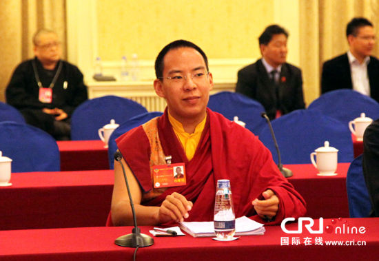 全国政协常委,中国佛教协会副会长第十一世班禅额尔德尼·确吉杰布