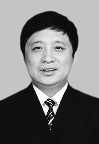 投身扶贫攻坚书写社会大爱我省全国社会扶贫先进个人和