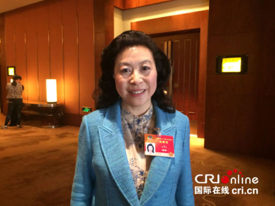 委员热赞政协常委会工作报告务实且充满新意图