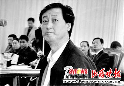 张晓光在法庭上受审(资料图)一份洋洋万言的判决书,揭示了东北高速