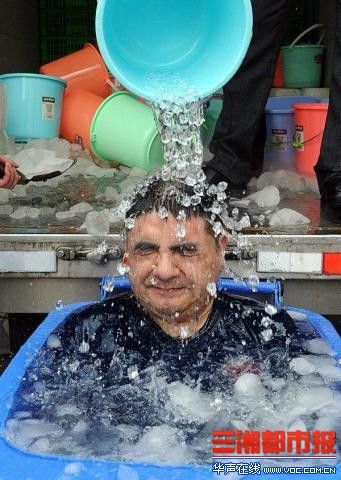 医生做实验称陈光标冰桶挑战造假图