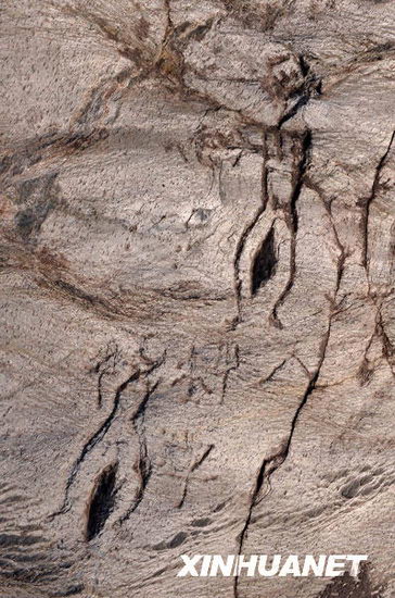 河南具茨山发现4000年前岩画组图