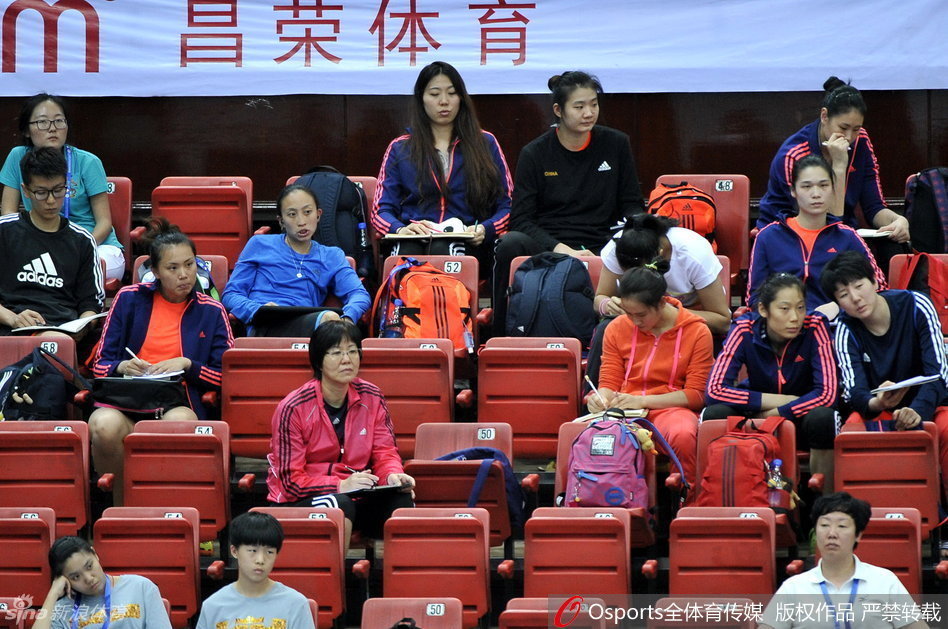 两队退出女排亚锦赛 中国首战斐济判3-0胜