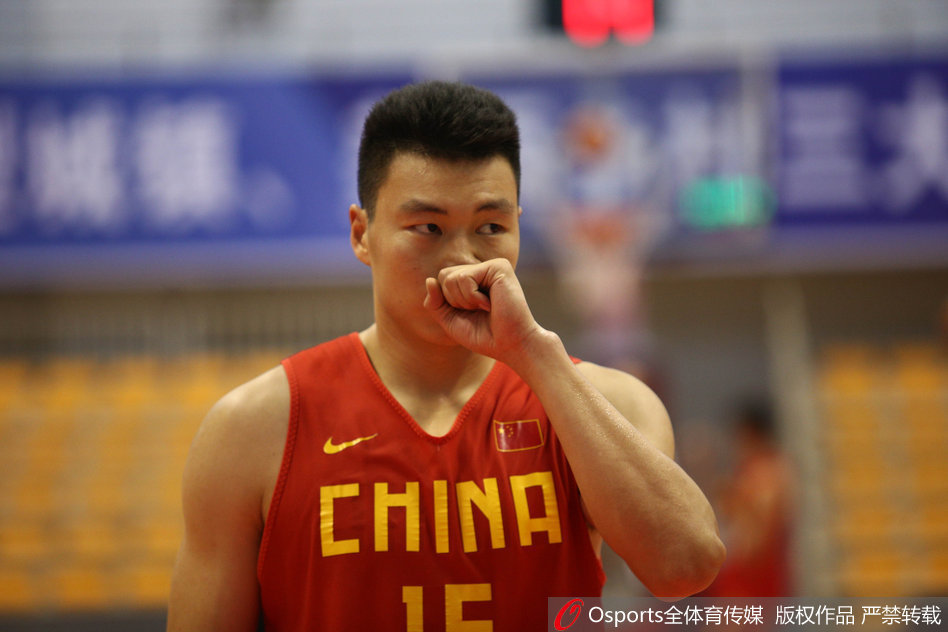 粤媒曝李根年薪与NBA归来大腕相似 低于1200万_CBA_新浪竞技风暴_新浪网