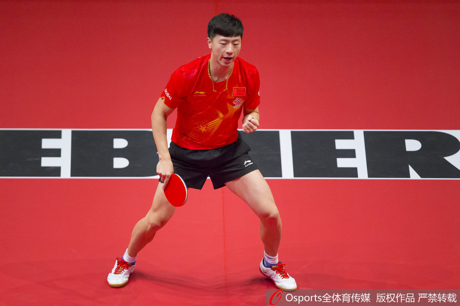 马龙获得刚刚结束的世界杯男单冠军