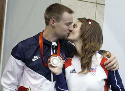 射击伉俪埃蒙斯夫妇