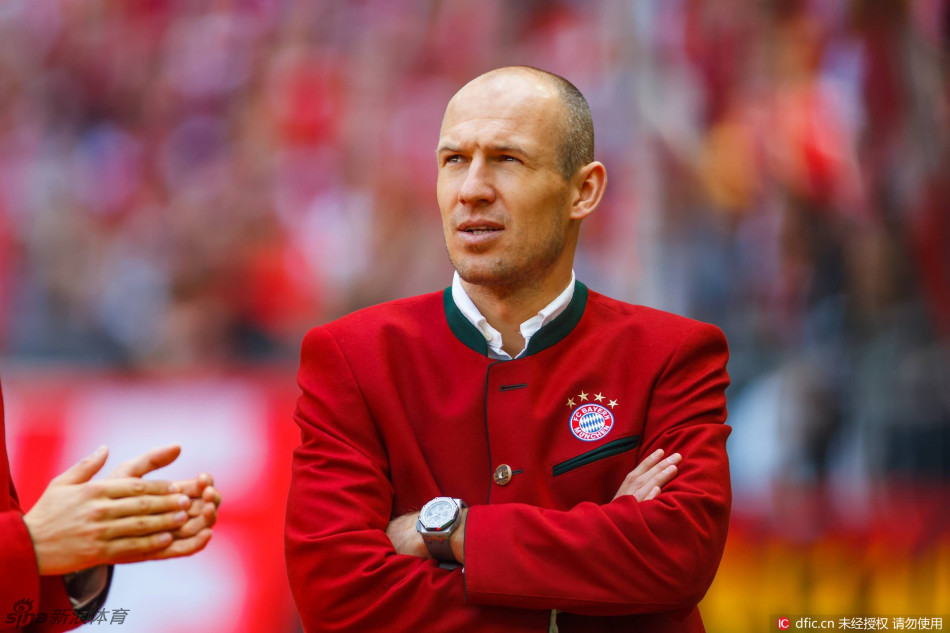 阿扎尔有和罗本比肩的天赋