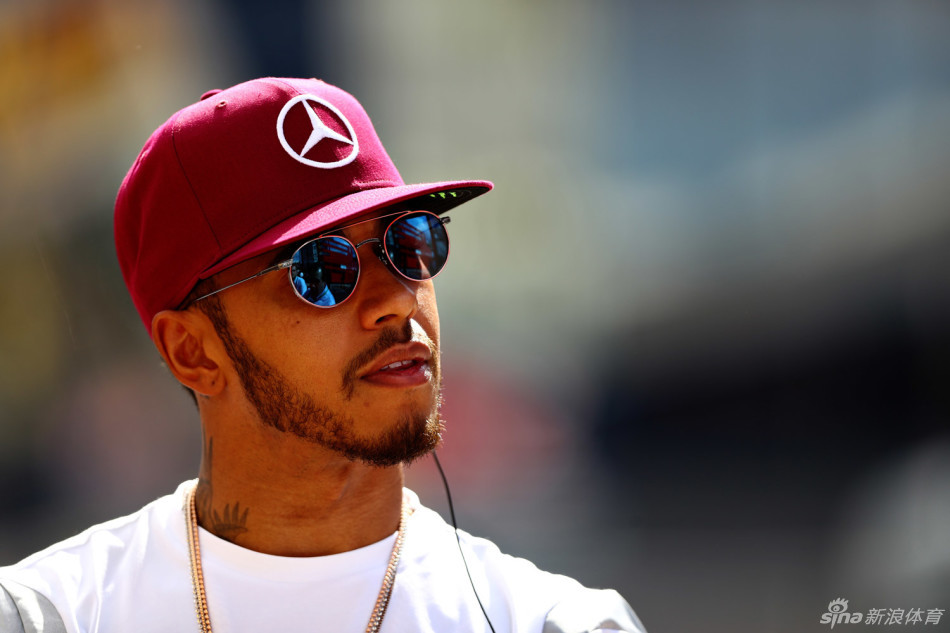 点评-汉密尔顿夺关键杆位 能否转化为胜利?