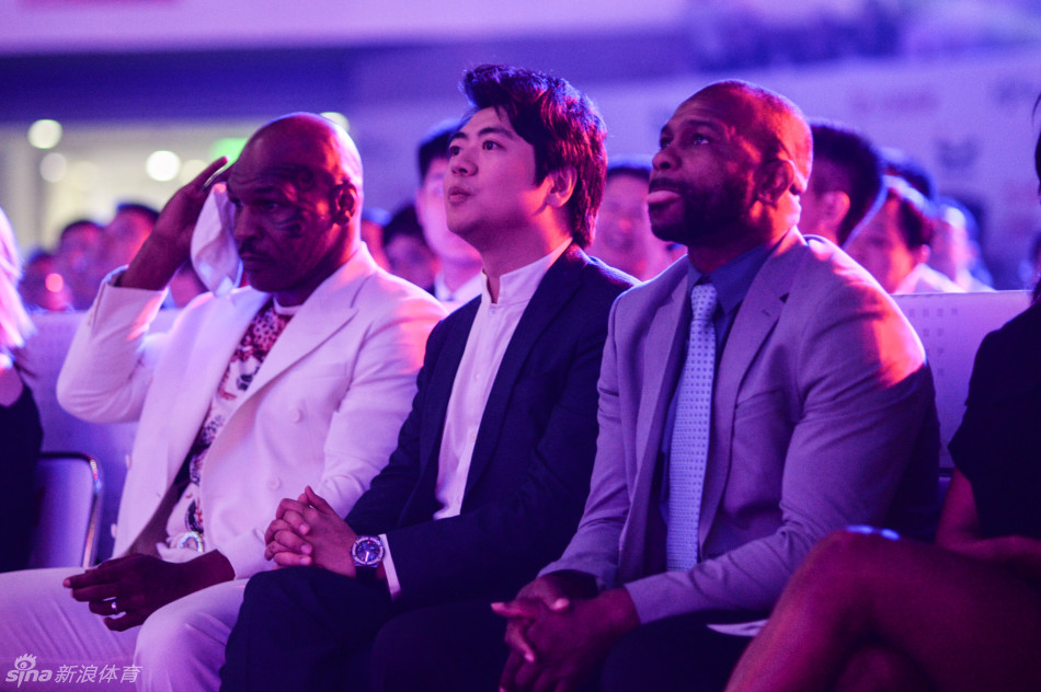 泰森助阵IBF北京站