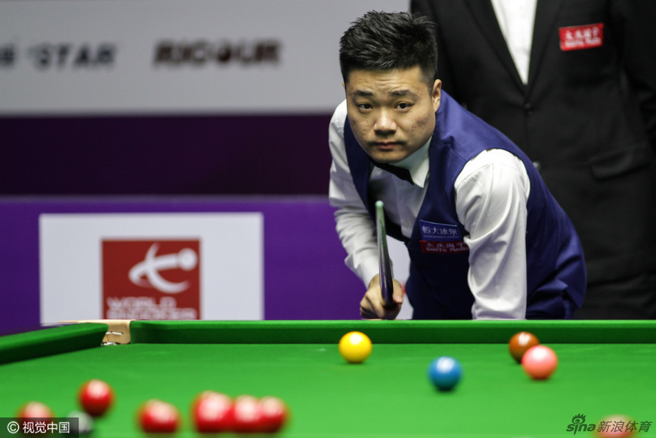 丁俊晖英锦赛争三甲