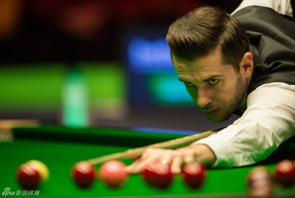 塞尔比再次加冕