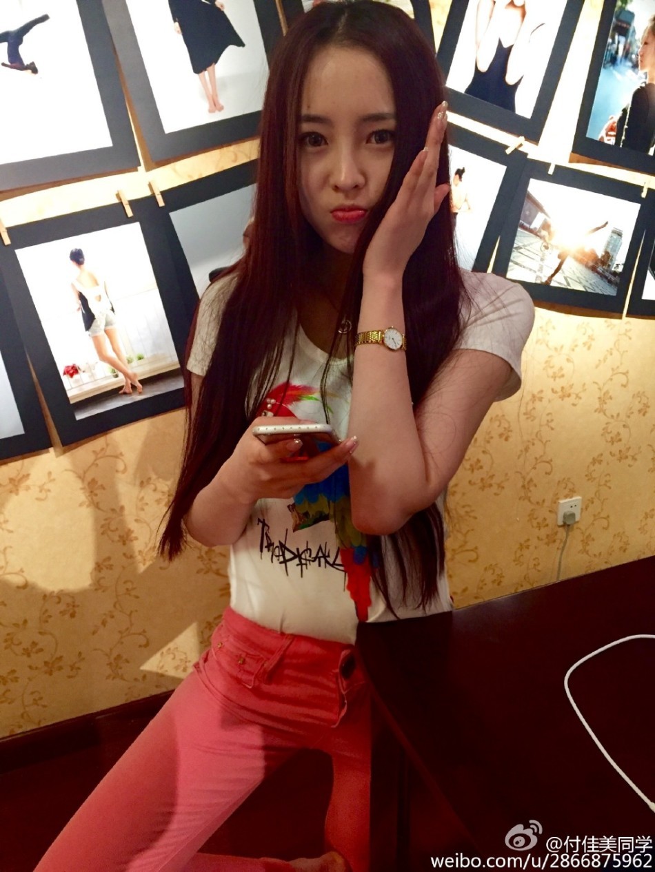 “最美校花”成了中国草根体育2015年的关键词