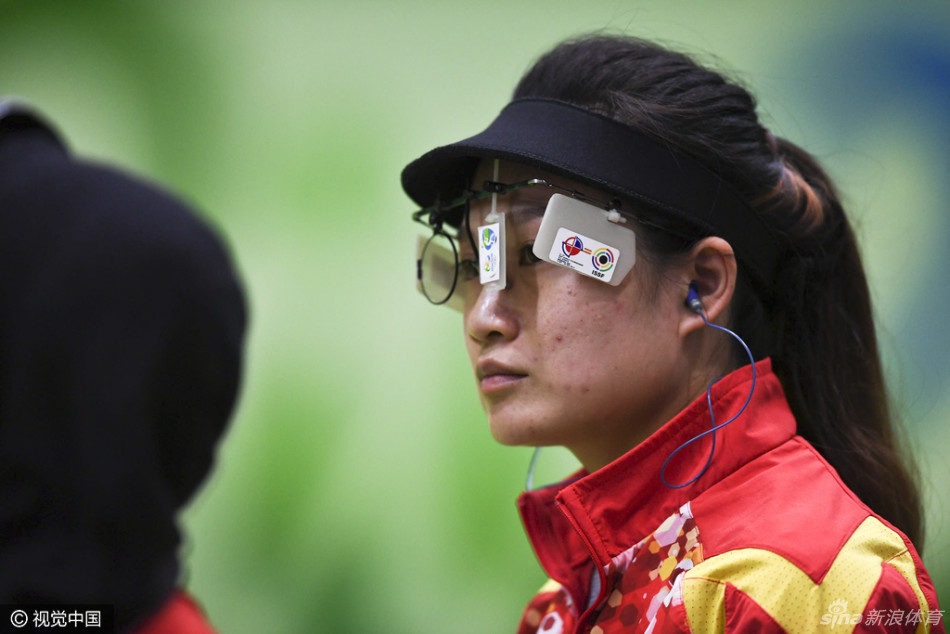 郭文珺无缘三连冠