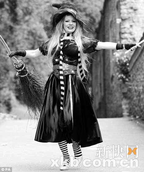 驻洞女巫就是她