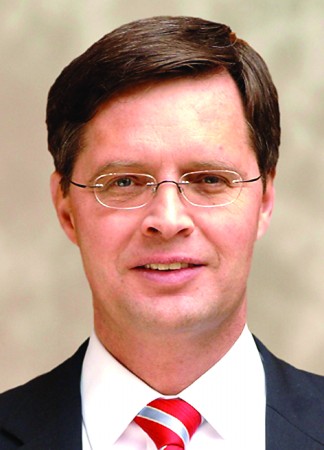 热门候选人荷兰首相巴尔克嫩德