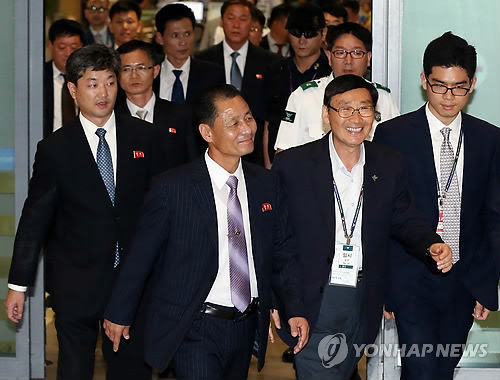 首批朝鲜运动员94人将赴韩参加仁川亚运会(图)