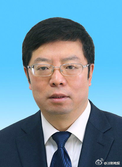 邱勇升任清华校长 当副校长时仍给本科生上课(图)