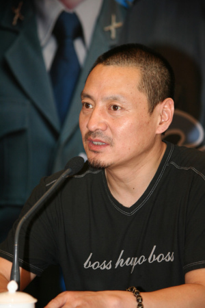 电视前沿 > 正文  新浪娱乐讯 据悉,由尹铸胜,张恒,于洋,刘小峰