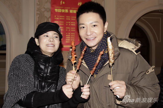 李宗翰,何佳怡欢乐烧烤