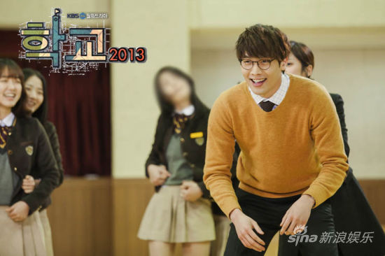 《学校2013》崔丹尼尔剧照