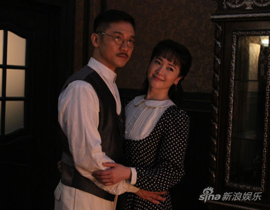 黄志忠与左小青