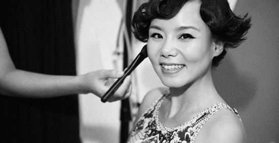 的一战成名,到《金箍棒》,《法海你不懂爱》的持续造势,龚琳娜[微博]